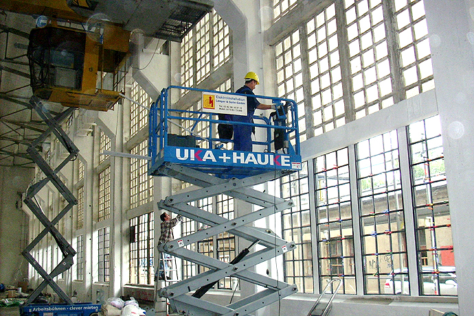 Messehalle 'Zeitenströmung'